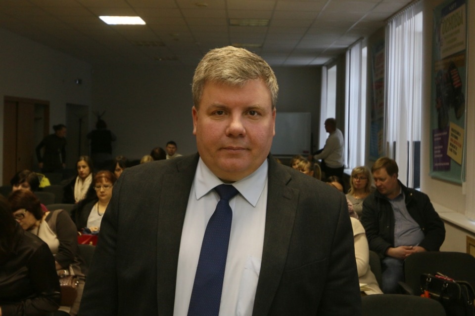 Слухи о закрытии сельских школ прокомментируют в пресс-центре «Псковской правды»