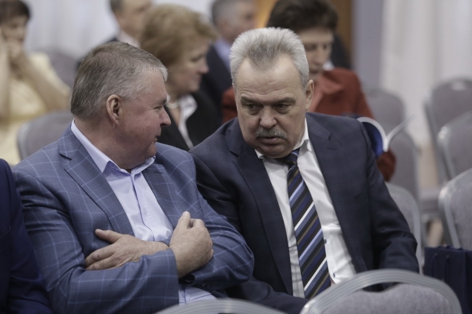 Торжественное заседание, посвященное 25-летию со дня образования Псковского областного Собрания депутатов Торжественное заседание, посвященное 25-летию со дня образования Псковского областного Собрания депутатов