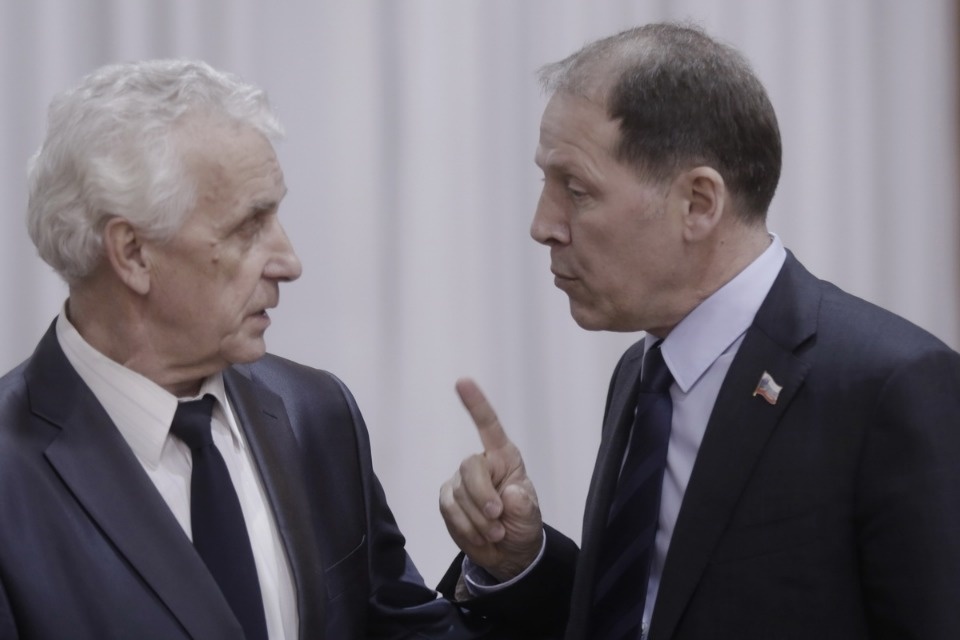 Торжественное заседание, посвященное 25-летию со дня образования Псковского областного Собрания депутатов Торжественное заседание, посвященное 25-летию со дня образования Псковского областного Собрания депутатов