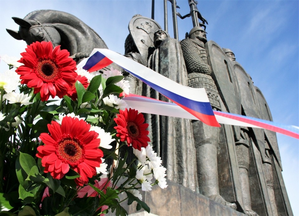 День воинской славы в Пскове отметят митингом у памятника Александру Невскому