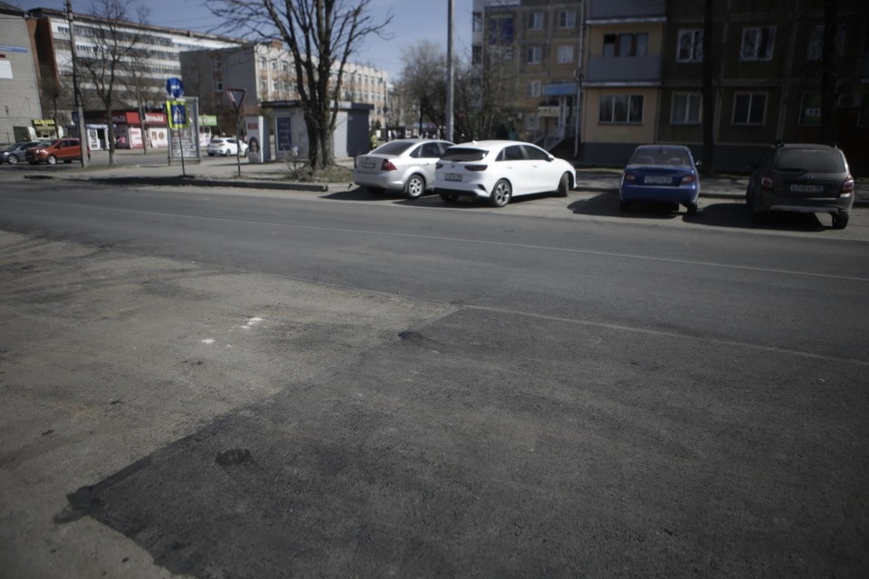 Гарантийный ремонт дорог стал причиной автомобильных пробок.