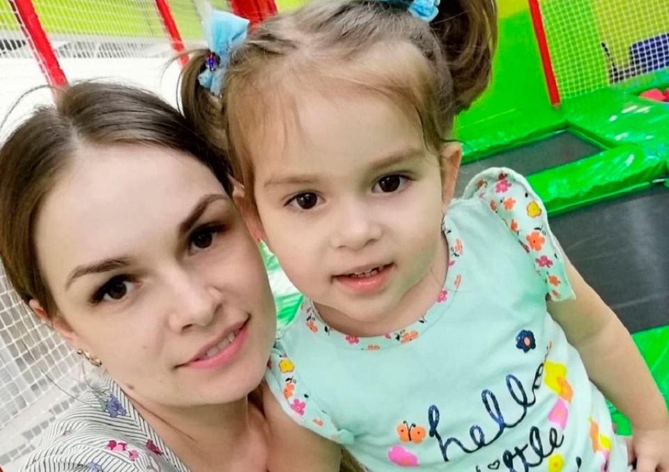 За пару дней на лечение Дарины Даниленко из Великих Лук собрали почти 2,5 млн рублей За пару дней на лечение Дарины Даниленко из Великих Лук собрали почти 2,5 млн рублей