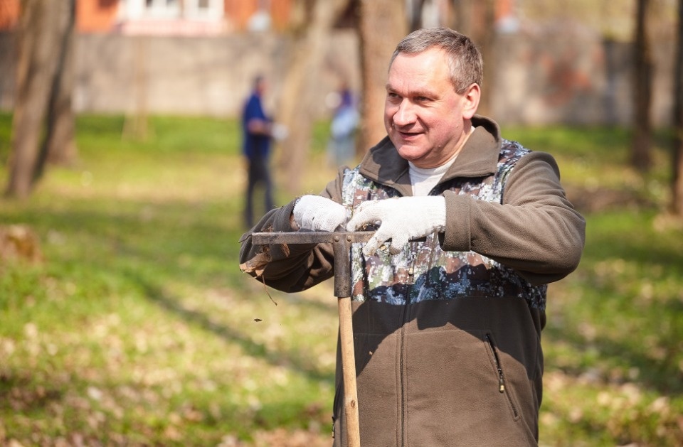 Городские власти привели в порядок сквер за Кузнецким мостом Городские власти привели в порядок сквер за Кузнецким мостом