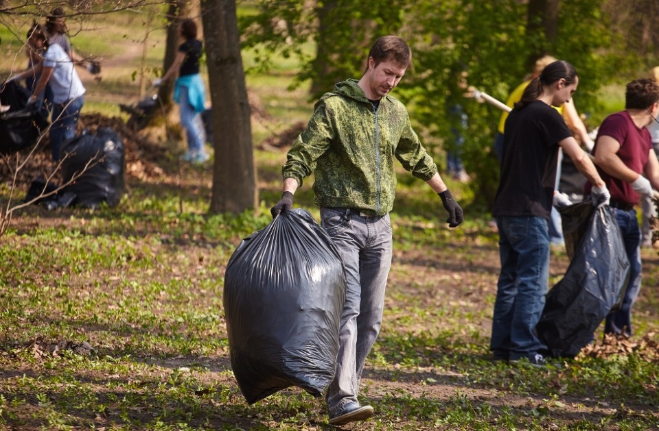Городские власти привели в порядок сквер за Кузнецким мостом Городские власти привели в порядок сквер за Кузнецким мостом