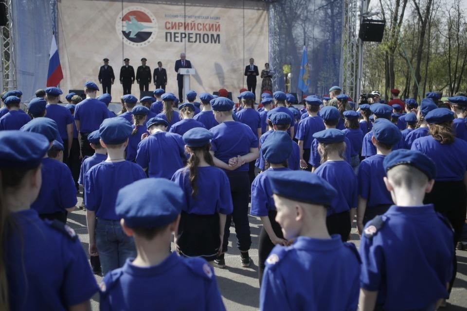 Псковичи увидели военную технику сирийских террористов Псковичи увидели военную технику сирийских террористов