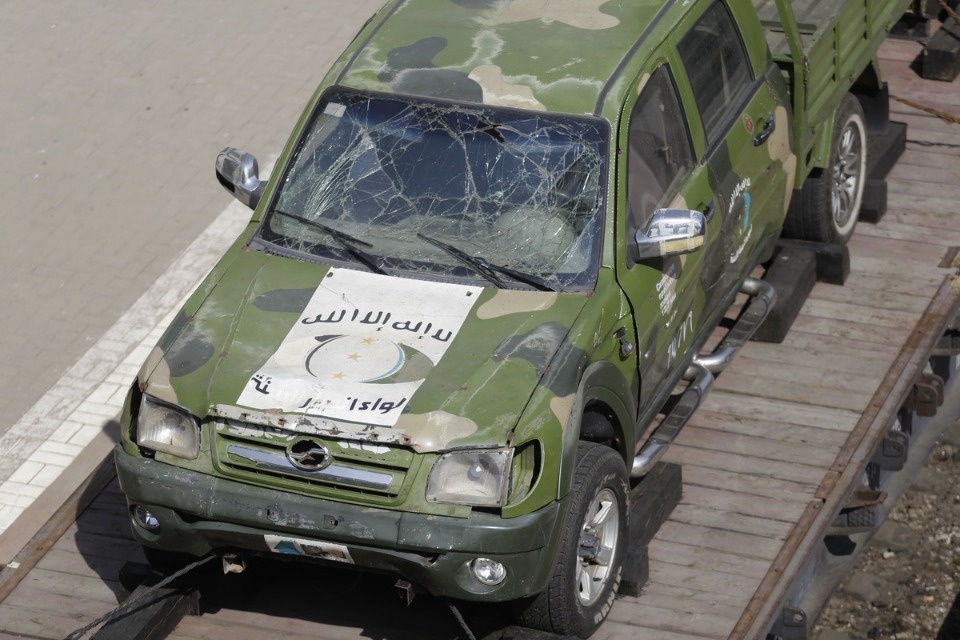 Псковичи увидели военную технику сирийских террористов Псковичи увидели военную технику сирийских террористов