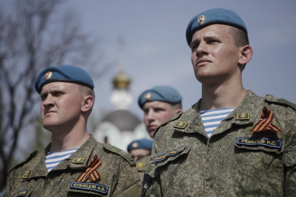 Псковичи увидели военную технику сирийских террористов Псковичи увидели военную технику сирийских террористов