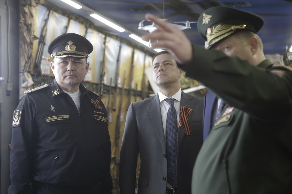 Псковичи увидели военную технику сирийских террористов Псковичи увидели военную технику сирийских террористов