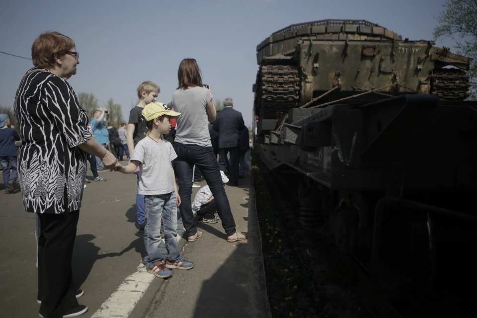 Псковичи увидели военную технику сирийских террористов Псковичи увидели военную технику сирийских террористов