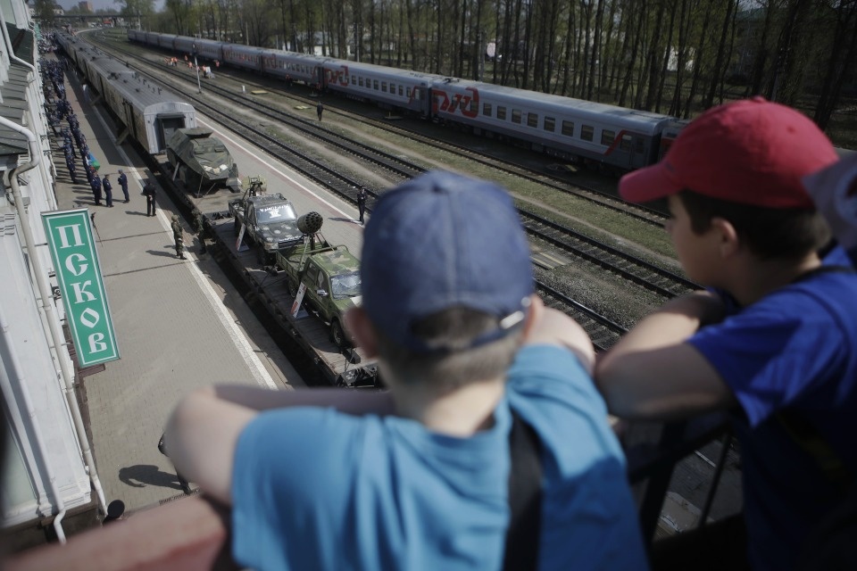 Поезд с войны