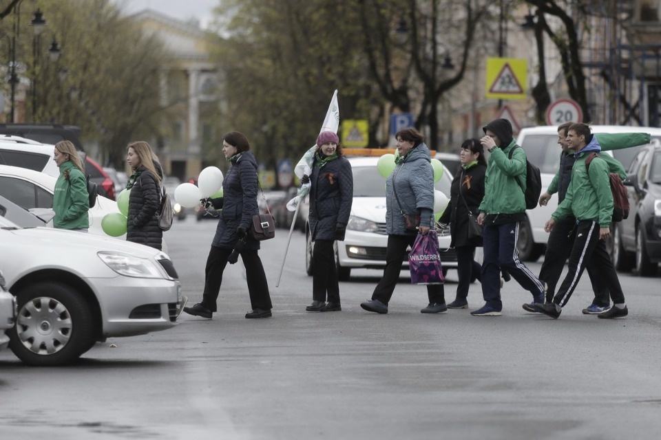 Парад участников Эстафеты «Псковской правды»