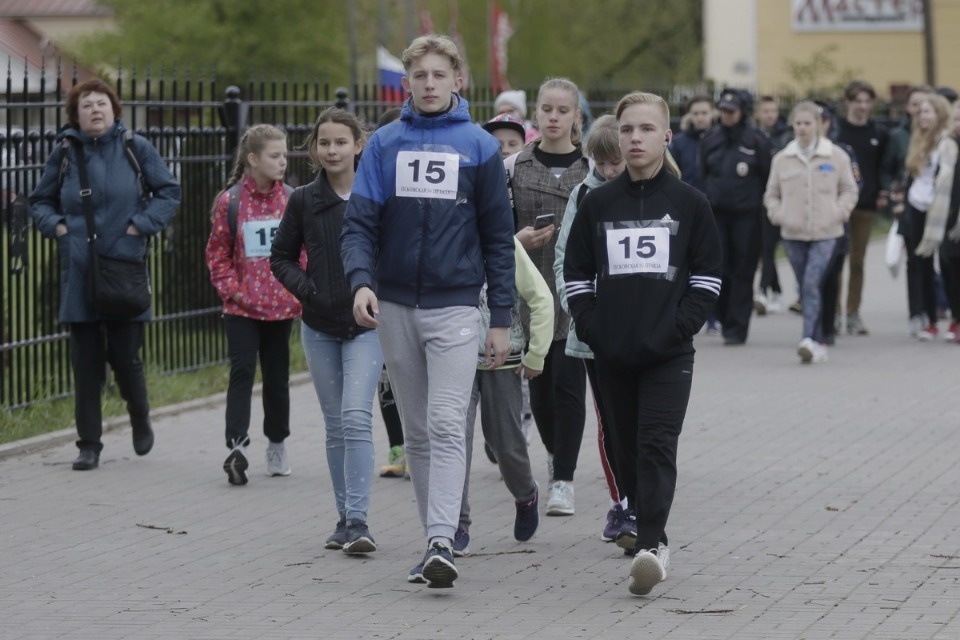 Парад участников Эстафеты «Псковской правды»