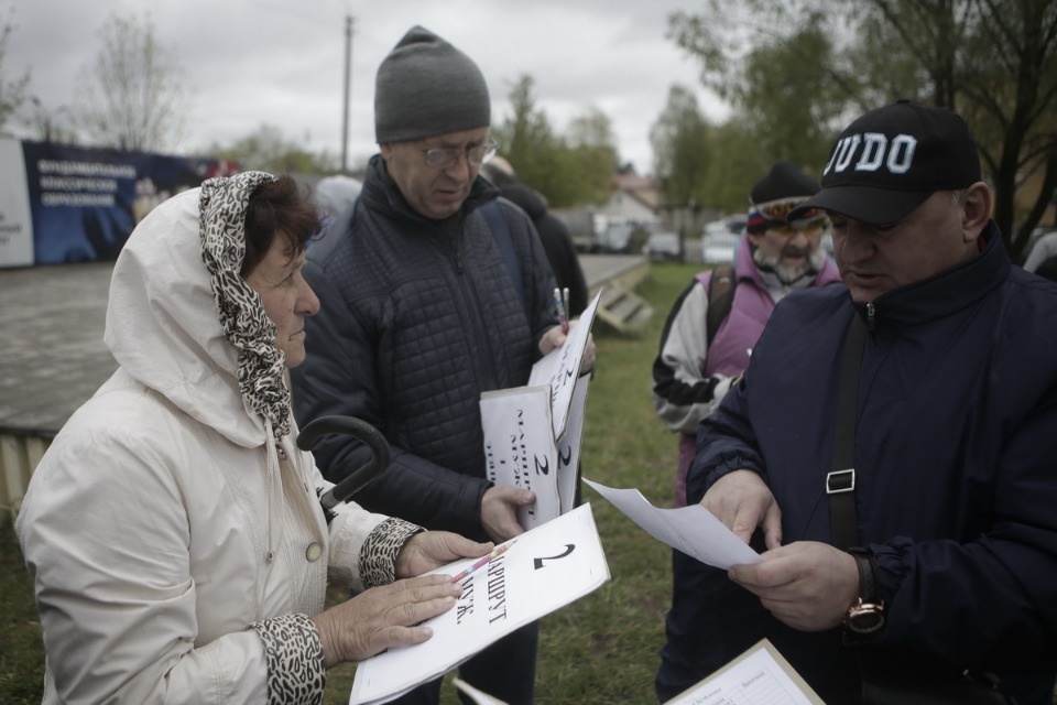 Парад участников Эстафеты «Псковской правды»