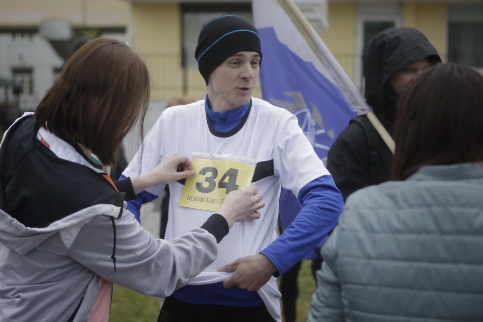 Парад участников Эстафеты «Псковской правды»