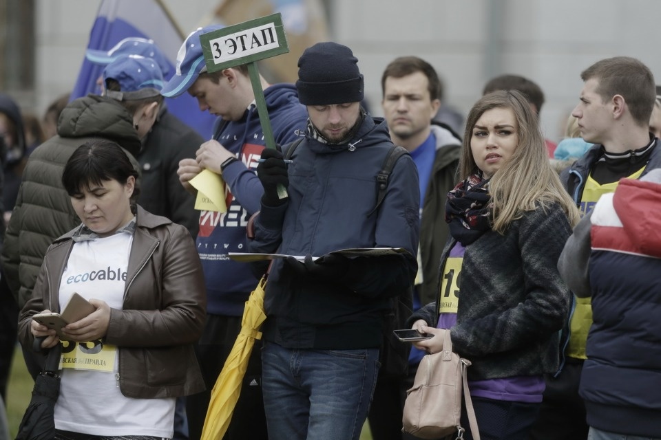 Парад участников Эстафеты «Псковской правды»