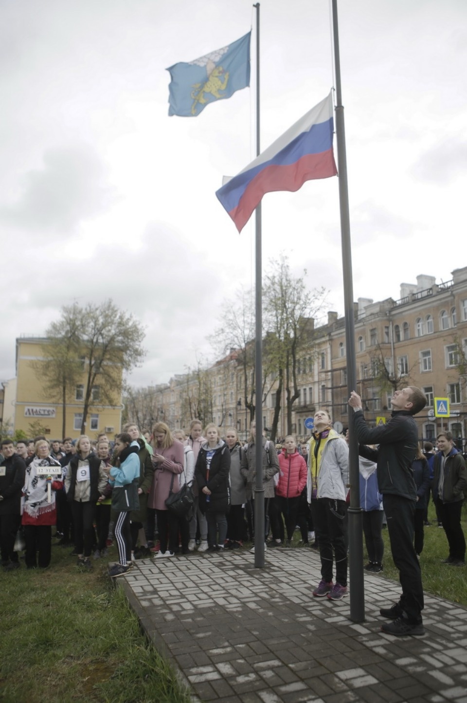 Парад участников Эстафеты «Псковской правды»