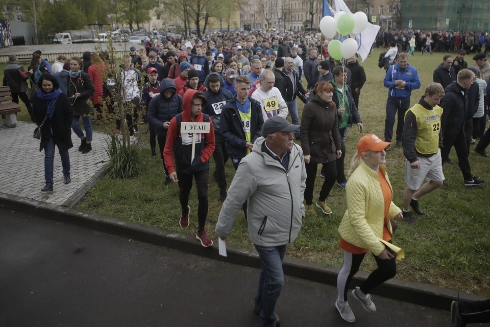 Парад участников Эстафеты «Псковской правды»
