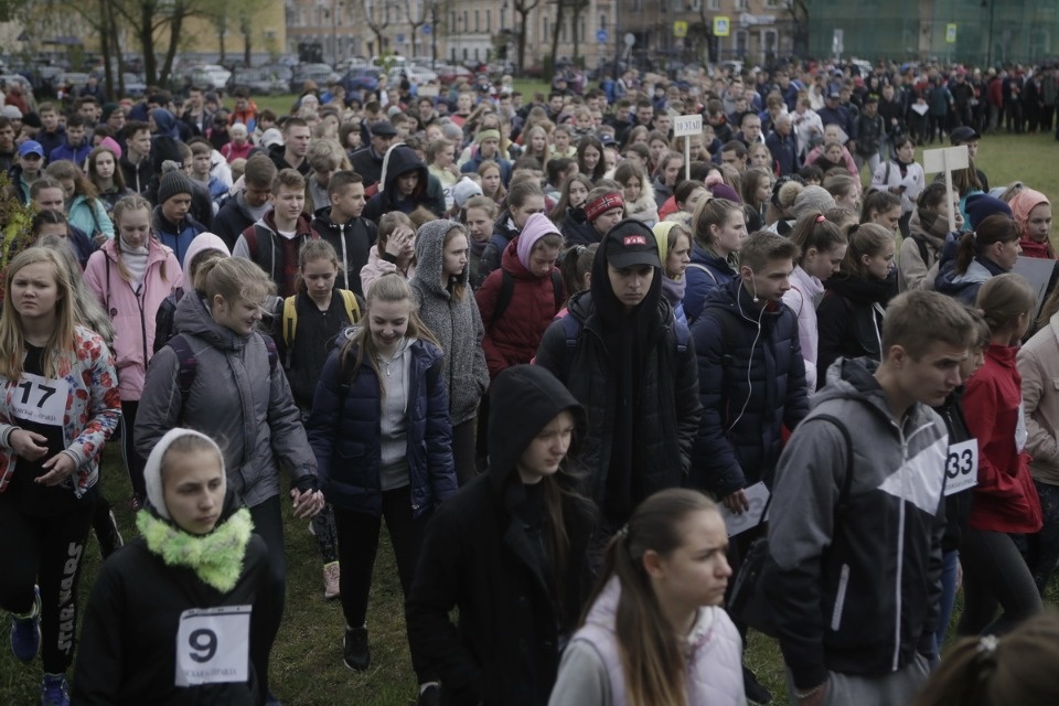 Парад участников Эстафеты «Псковской правды»