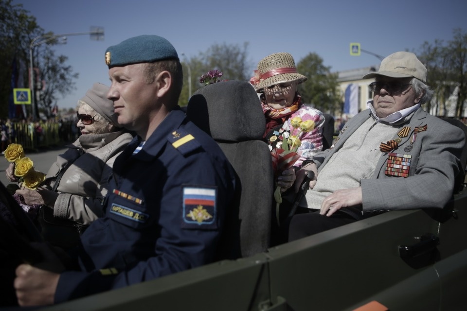 Парад Победы прошел в Пскове Парад Победы прошел в Пскове