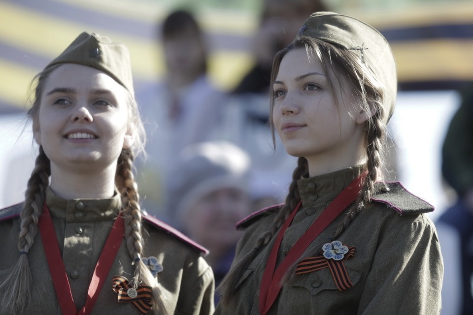 Парад Победы прошел в Пскове Парад Победы прошел в Пскове