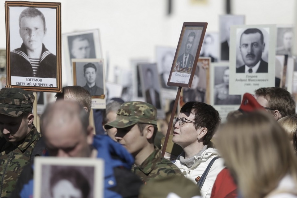 «Бессмертный полк» прошел по центральным улицам Пскова
