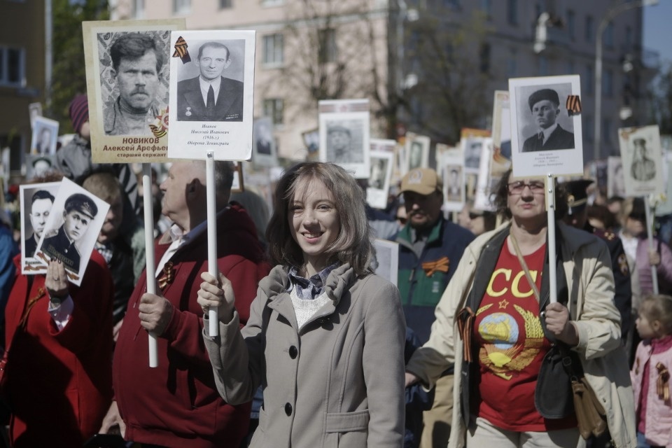 «Бессмертный полк» прошел по центральным улицам Пскова
