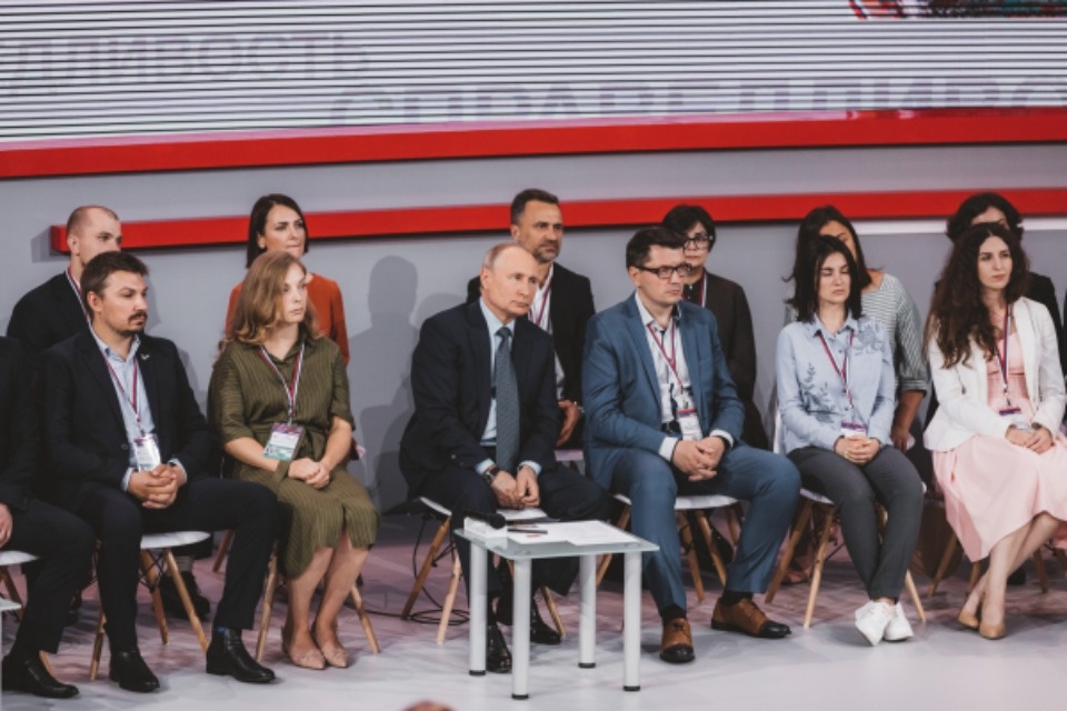 Владимир Путин согласился с псковской журналисткой Юлией Шариповой (ВИДЕО)