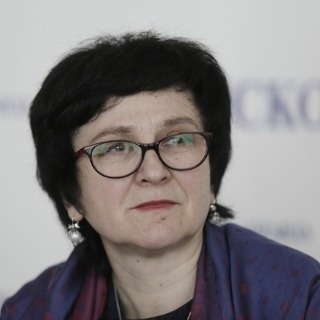 Галина Неваленная предложила оборудовать на улице Волкова спортивную площадку