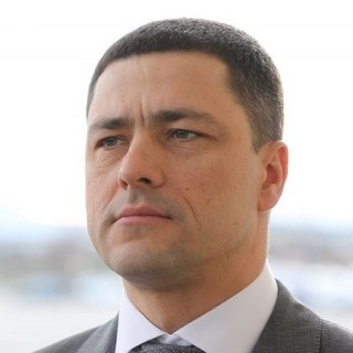 Михаил Ведерников – выпускникам: Дерзайте, думайте и не бойтесь сложностей