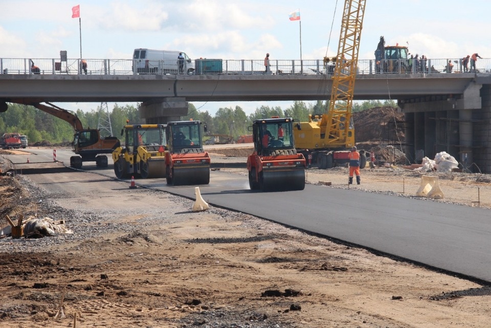 На транспортной развязке Псков — Гдов активно идут строительные работы