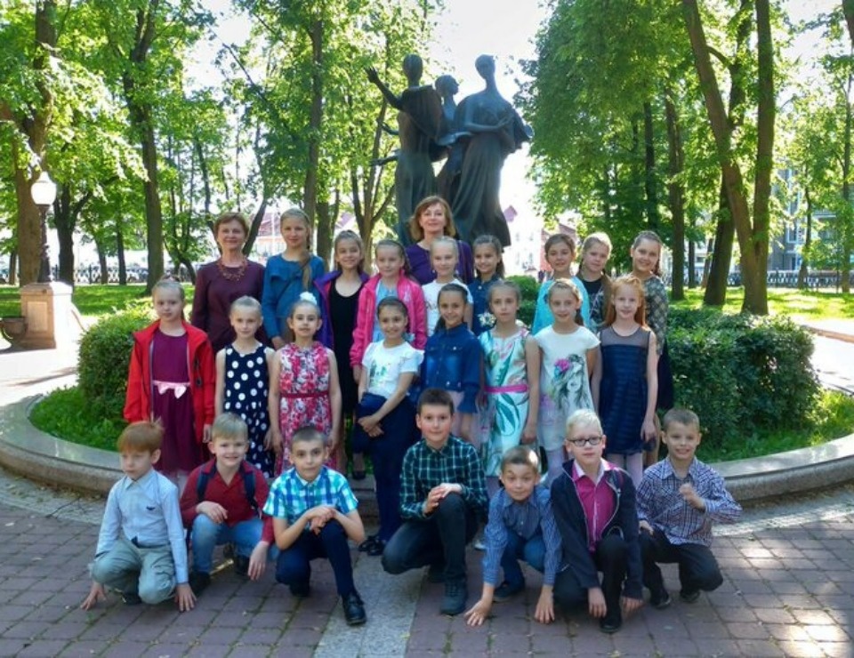 Юные танцоры из Пскова стали призёрами международного конкурса «Славянские встречи» Юные танцоры из Пскова стали призёрами международного конкурса «Славянские встречи»