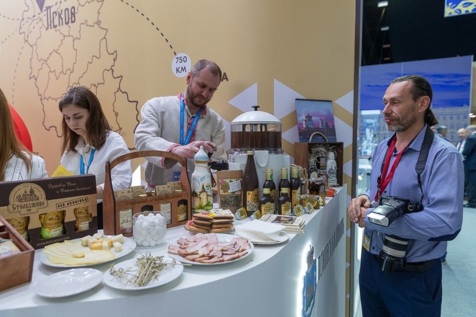 Псковичи участвуют в Петербургском международном экономическом форуме