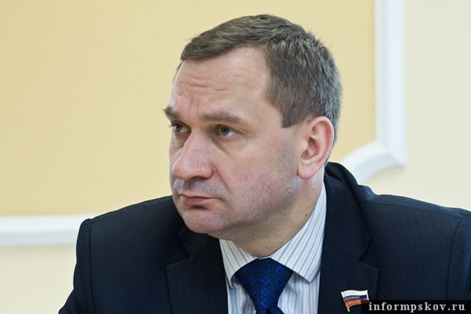 «Единой России» в Пскове предстоит определиться с новым секретарем городского отделения