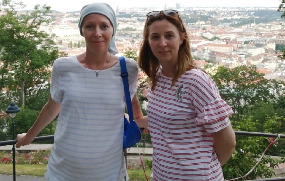 Рыдала со словами «Сколько хороших людей в мире!!!»