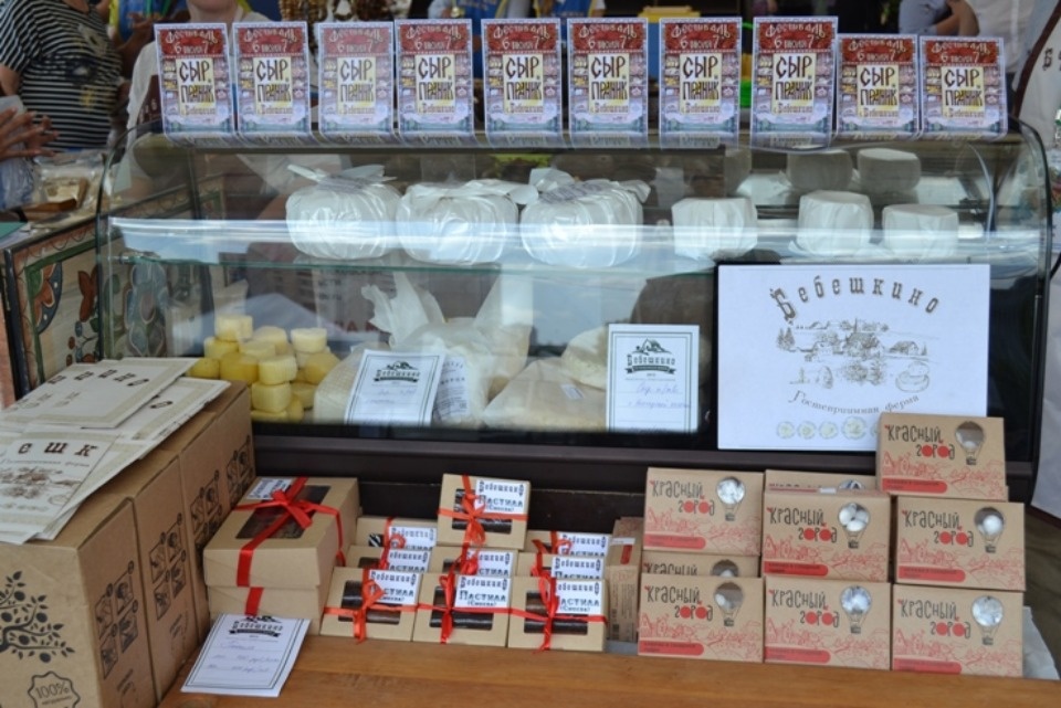 Сыр бри с белой плесенью будут производить в Псковской области по французскому рецепту Сыр бри с белой плесенью будут производить в Псковской области по французскому рецепту