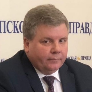 В Пскове точно подсчитают, сколько учебников не хватает школьникам