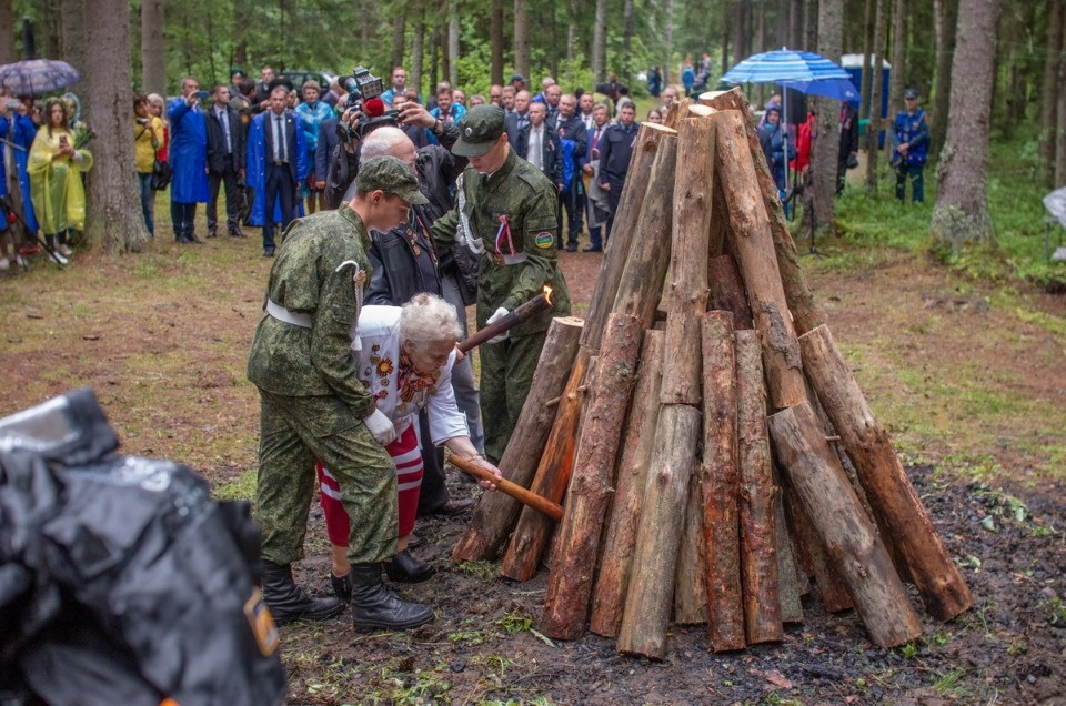 Встреча ветеранов войны на Кургане Дружбы
