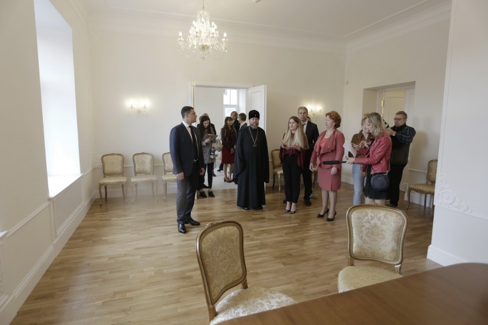 Псковских молодоженов ждет отремонтированный Дворец бракосочетаний