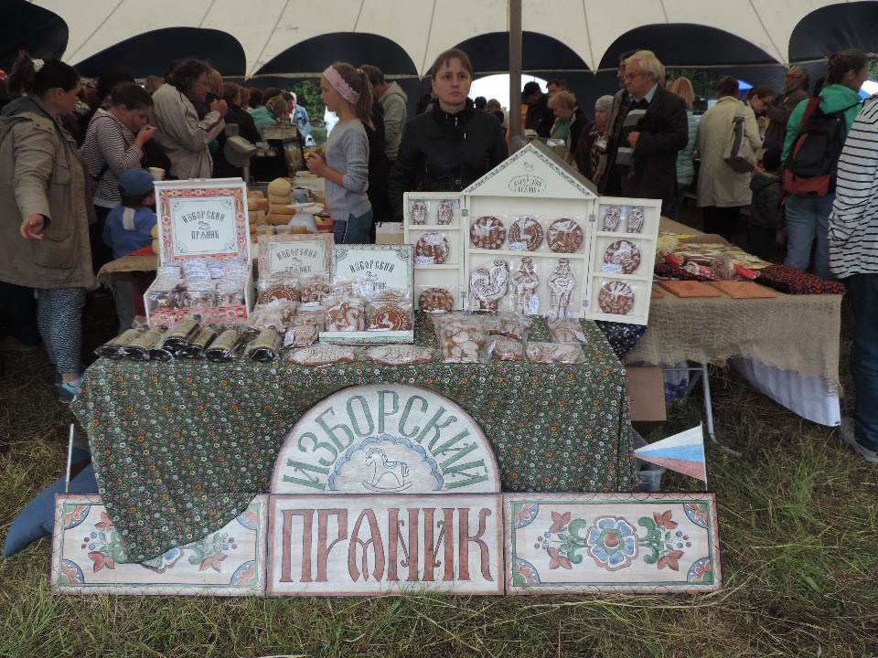 Сыр закусываем пряником