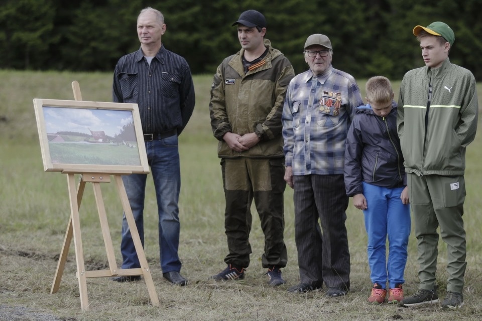 Жители Идрицы отмечают 75-летие освобождения поселка от фашистов