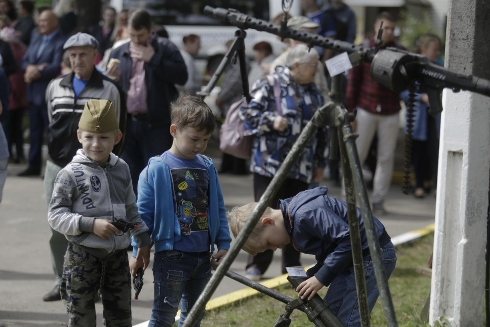 Жители Идрицы отмечают 75-летие освобождения поселка от фашистов