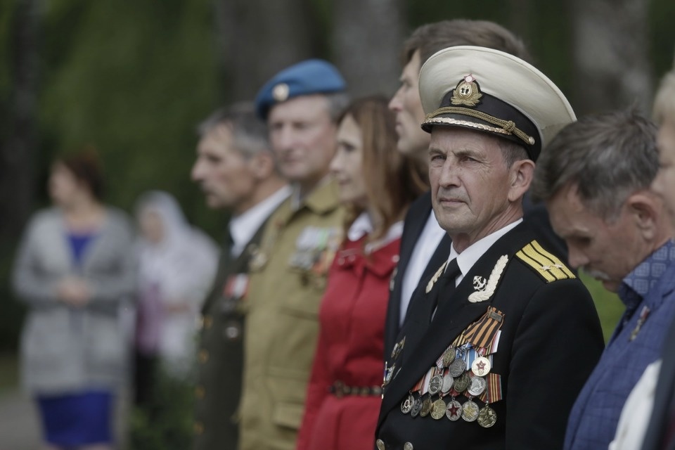 Жители Идрицы отмечают 75-летие освобождения поселка от фашистов