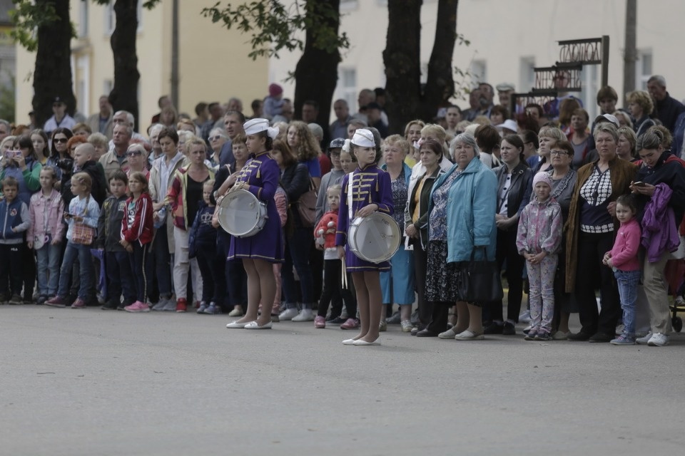 Жители Идрицы отмечают 75-летие освобождения поселка от фашистов