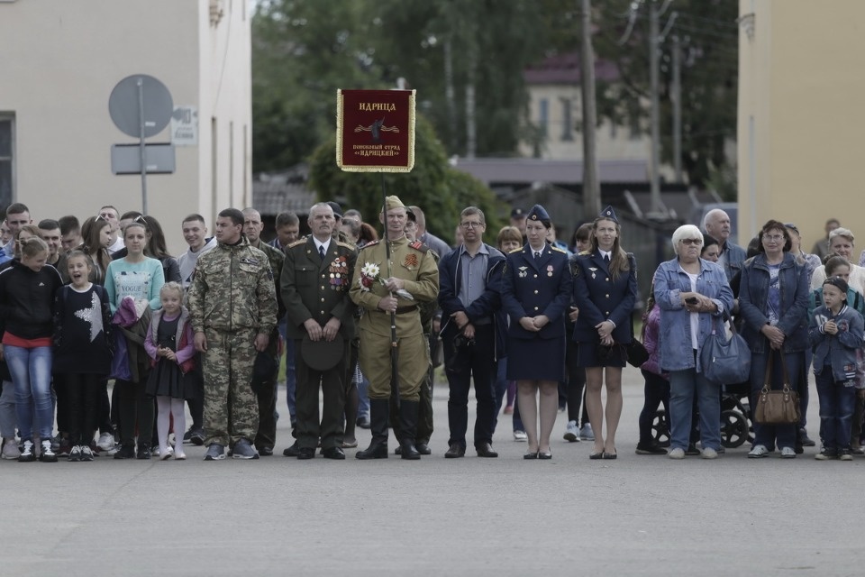 Жители Идрицы отмечают 75-летие освобождения поселка от фашистов