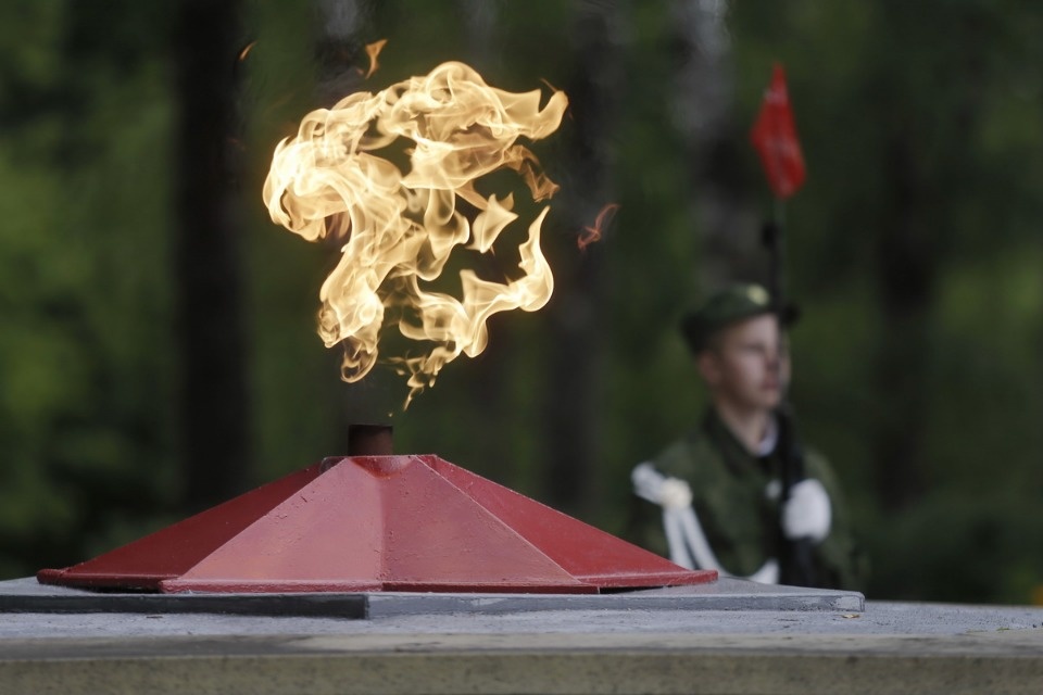 Жители Идрицы отмечают 75-летие освобождения поселка от фашистов