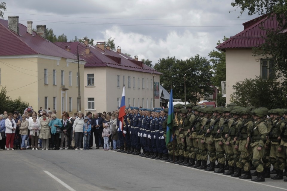 Жители Идрицы отмечают 75-летие освобождения поселка от фашистов