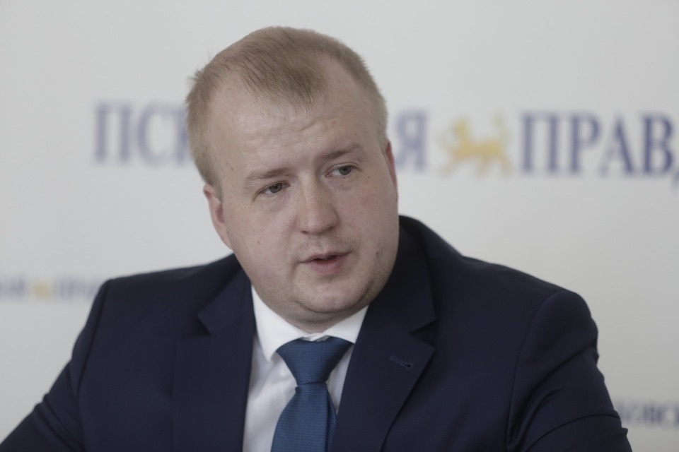 Как продвигается ремонт дорог в регионе, расскажет Борис Ёлкин в пресс-центре «Псковской правды»