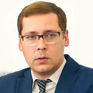 Пьяницы со спущенными штанами