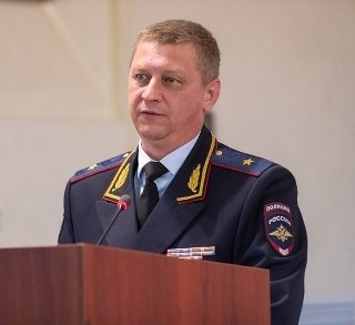 Мужчины наравне с женщинами страдают от домашнего насилия в Псковской области