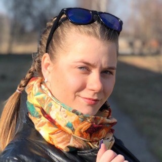 Мороженое килограммами и подписи на футболке